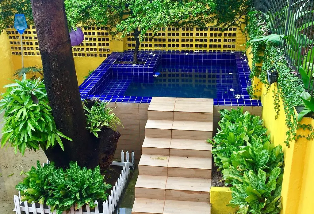 Cosmopolitan Hostel-1